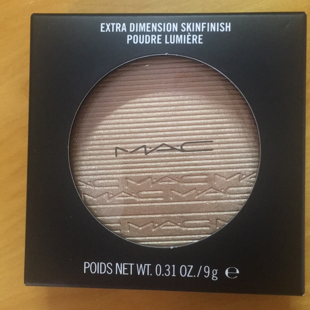 Mac Extra Dimension Skinfinish